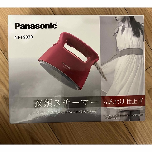 Panasonic(パナソニック)の衣類スチーマー ルージュピンク NI-FS320-RP(1台入) スマホ/家電/カメラの生活家電(アイロン)の商品写真