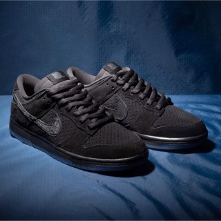 アンディフィーテッド(UNDEFEATED)のnike dnuk low sp×アンディーフィーテッド(スニーカー)