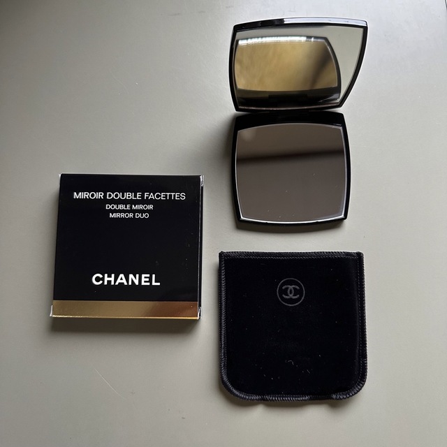 CHANEL(シャネル)のシャネル ミロワールドゥーブルファセット CHANEL MIROIR レディースのファッション小物(ミラー)の商品写真