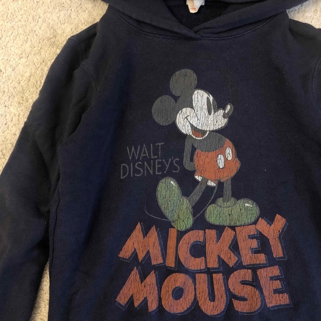 Disney(ディズニー)のユニクロ　ミッキーパーカー　ディズニー　UNIQLO レディースのトップス(パーカー)の商品写真