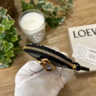 LOEWE - LOEWE ロエベ クッキーチャーム アナグラムジャガード コイン