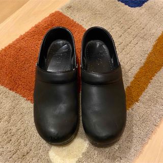 ダンスコ(dansko)のnn様専用　dansko 37 黒•茶　ダンスコ プロフェッショナル 37(ローファー/革靴)