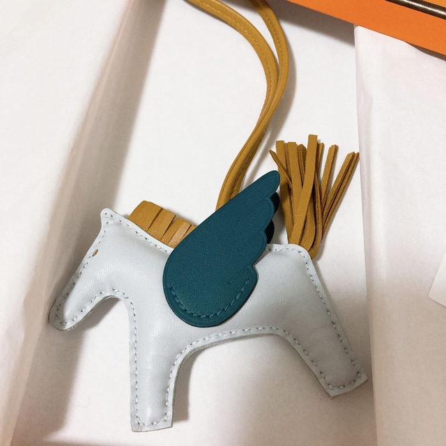 Hermes - 新品 未使用 エルメス ペガサス ロデオ pm チャーム レアの