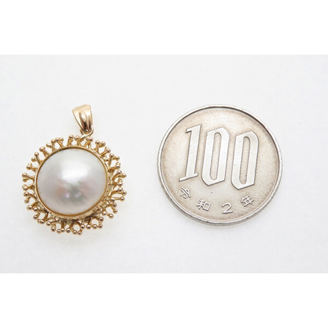 K18YG 18金 約11㎜マベパールペンダントトップ パールチャーム 真珠 レディースのアクセサリー(チャーム)の商品写真