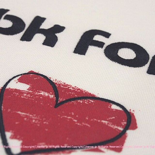 Reebok(リーボック)の【専用】Reebok リーボック クラシックス バレンタインズ フーディー/XO メンズのトップス(パーカー)の商品写真