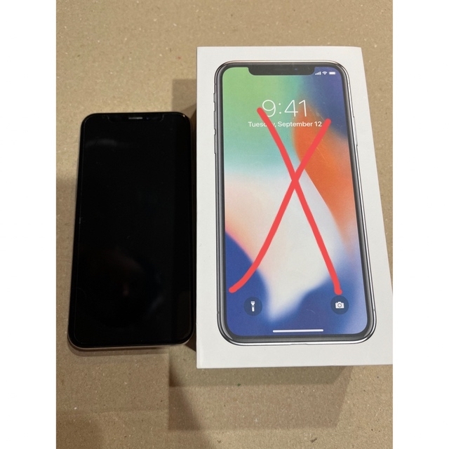 美品iPhoneX＊本体箱なし＊シルバー64GB＊SIMフリー