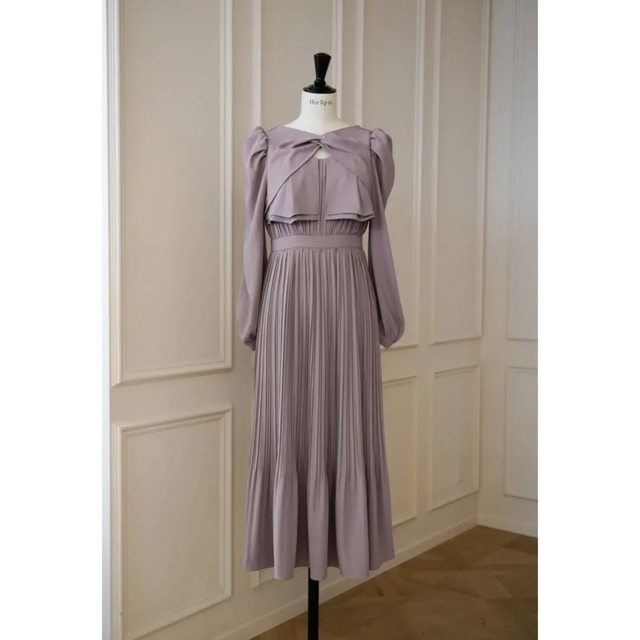 Her lip to La Rochelle Pleated Dress