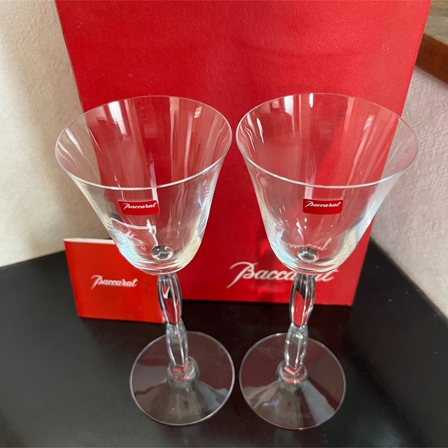 Baccarat(バカラ)の【新品・未使用】箱入り　バカラ　グラス　ペアグラス　ワイングラス インテリア/住まい/日用品のキッチン/食器(グラス/カップ)の商品写真