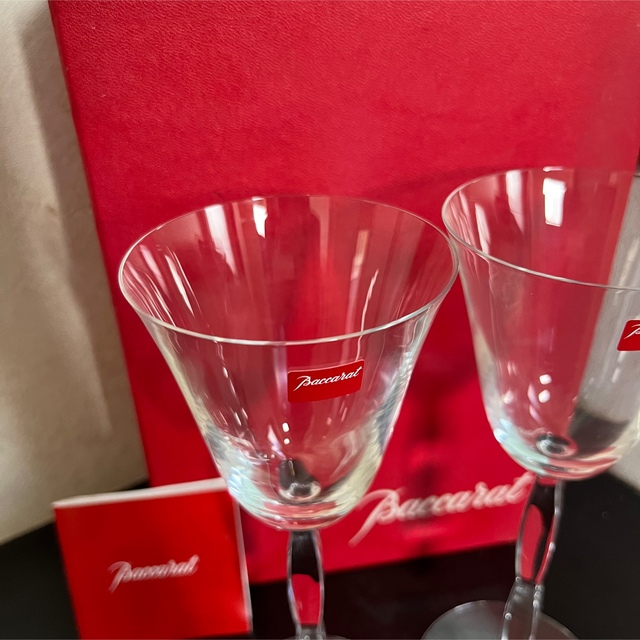 Baccarat(バカラ)の【新品・未使用】箱入り　バカラ　グラス　ペアグラス　ワイングラス インテリア/住まい/日用品のキッチン/食器(グラス/カップ)の商品写真