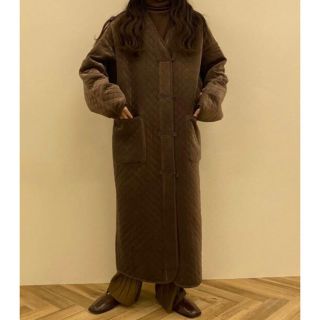 ラウジー(lawgy)の【lawgy】original V quilting coat ブラウン(ロングコート)