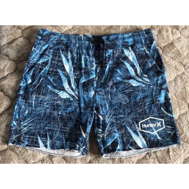 Hurley(ハーレー)の未使用 正規品 Hurley SURF CLUB スウエット ハーフパンツ メンズのパンツ(ショートパンツ)の商品写真