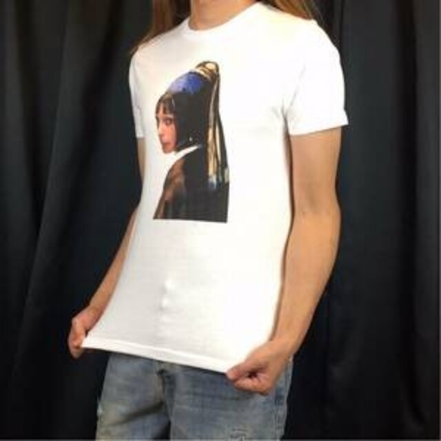 新品 LEON マチルダ フェルメール 真珠の耳飾りの少女 青ターバン Tシャツ