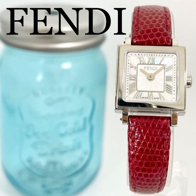 27 FENDI フェンディ時計 レディース腕時計 スクエア シェル レッド 
