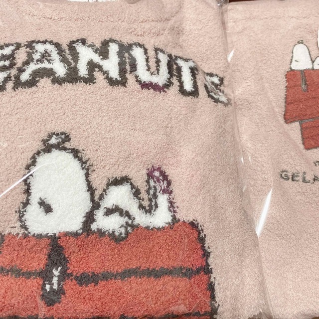 新品 ジェラートピケ【PEANUTS】ベビモコプルオーバー&ロングパンツ セット
