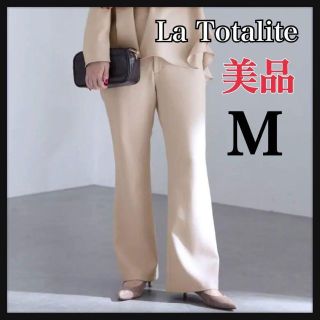 ラトータリテ(La TOTALITE)の★美品★38(M)完売ラトータリテ★ウールダブルクロスフレアパンツ/黒(その他)