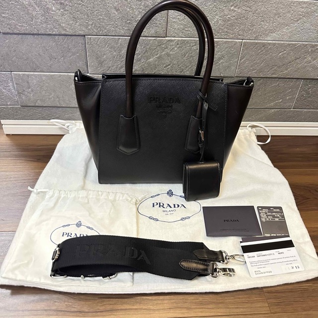 PRADA ハンドバッグ ショルダーバッグ サフィアーノ - トートバッグ