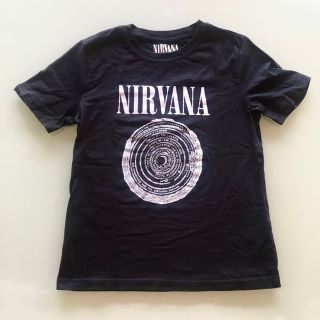 ジーユー(GU)のNIRVANA Tシャツ(ミュージシャン)