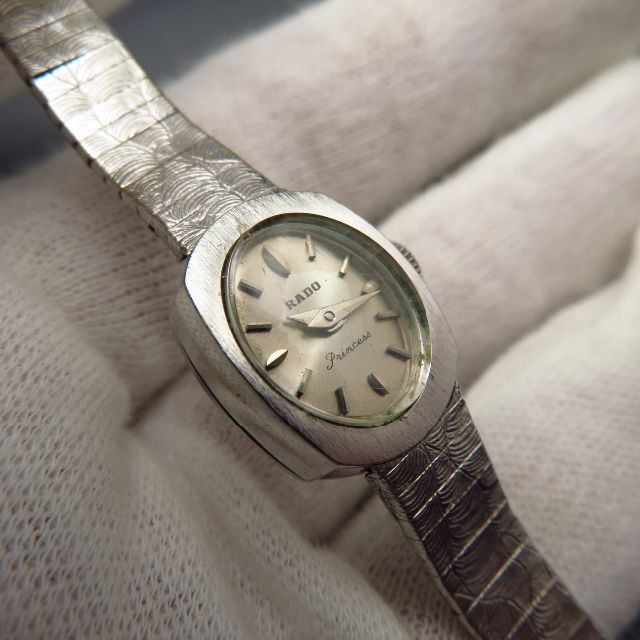 RADO(ラドー)のRADO Princess 手巻き腕時計 ヴィンテージ  レディースのファッション小物(腕時計)の商品写真