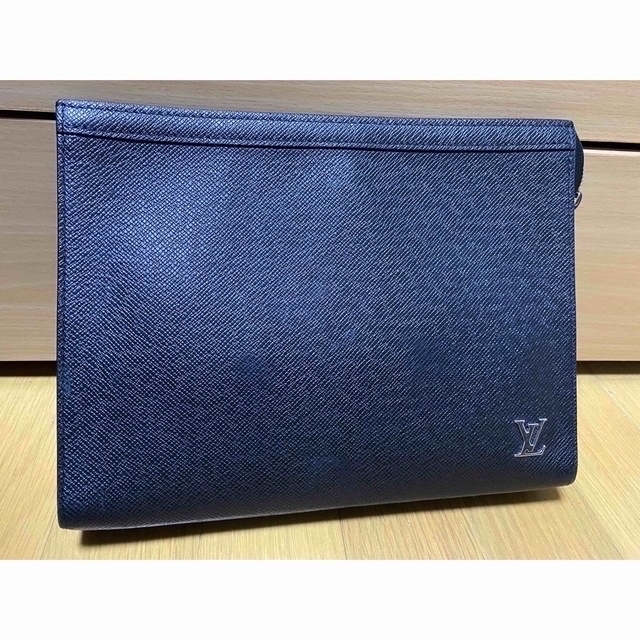 LOUISVUITTON ポシェット ヴォワヤージュ  MM タイガ ノワール