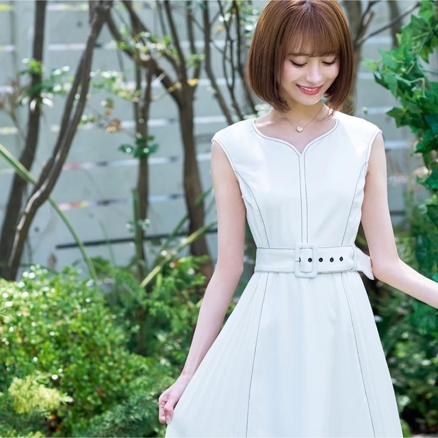 大人気即完売【新品未使用】デニムプリーツスカートワンピース 人気