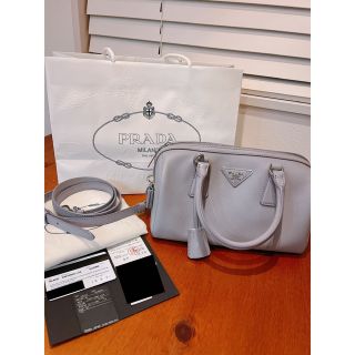 レア！ PRADA グレージュ バッグ♡