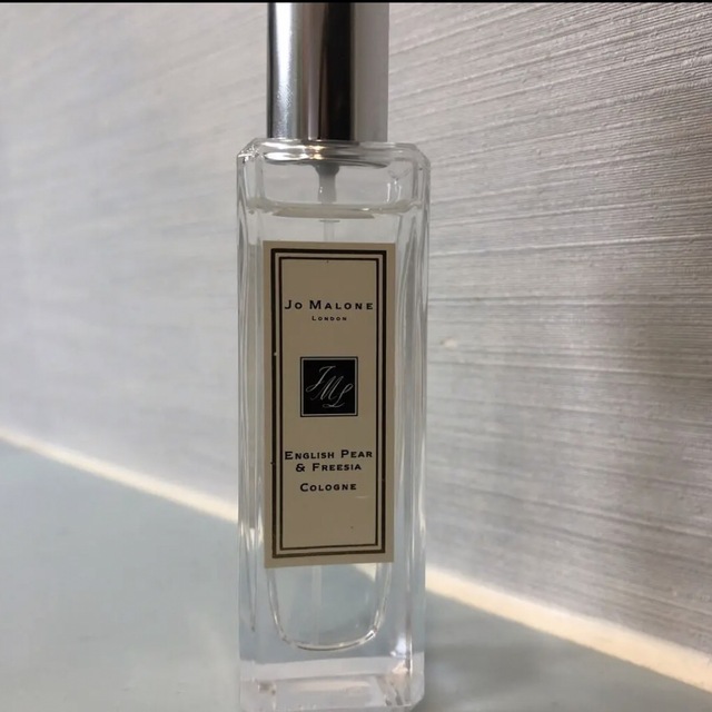 Jo Malone(ジョーマローン)のメロディー様専用ジョーマローンイングリッシュペア&フリージアコロン  コスメ/美容の香水(香水(女性用))の商品写真