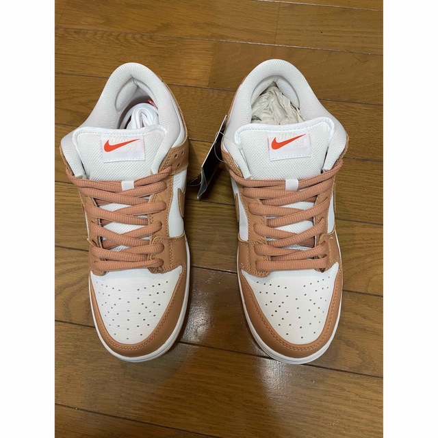 メンズNIKE SB ダンク SB コニャック 新品　26.5