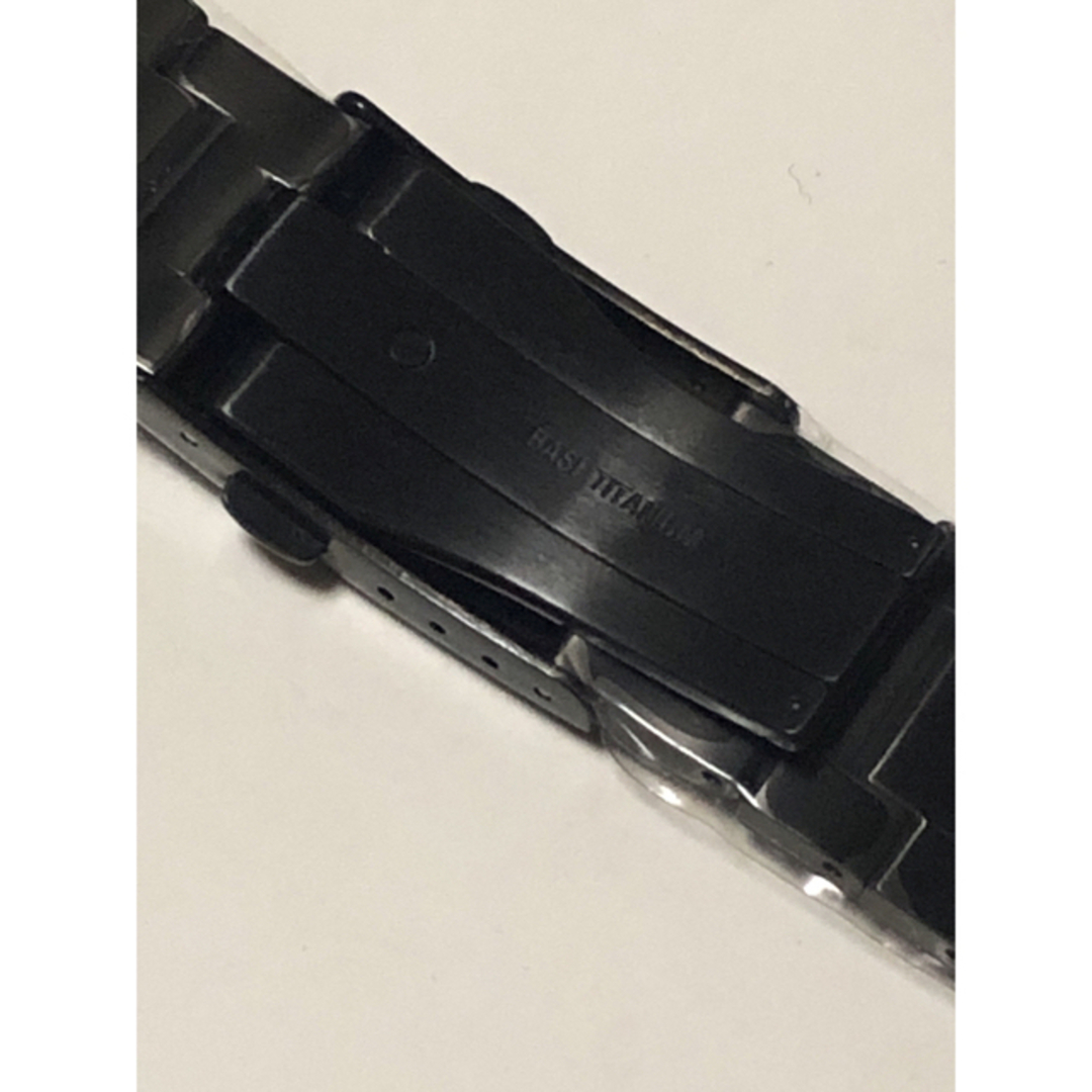 G-SHOCK(ジーショック)の期間限定値下げ カモフラチタン G-SHOCK  カスタムベルト メンズの時計(金属ベルト)の商品写真