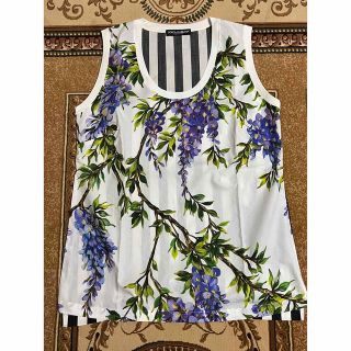 ドルチェ&ガッバーナ(DOLCE&GABBANA) 花柄 トップスの通販 82点