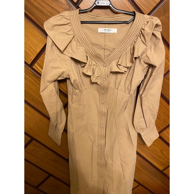 herliptoワンピース cotton twill ruffled dress