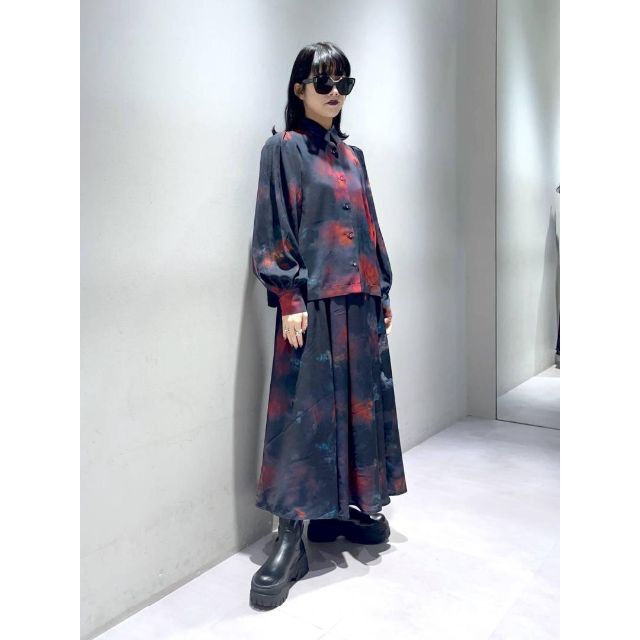 HARE - 入手困難 再販なし 新品 完売品 HARE BLURアートシャツ レッド