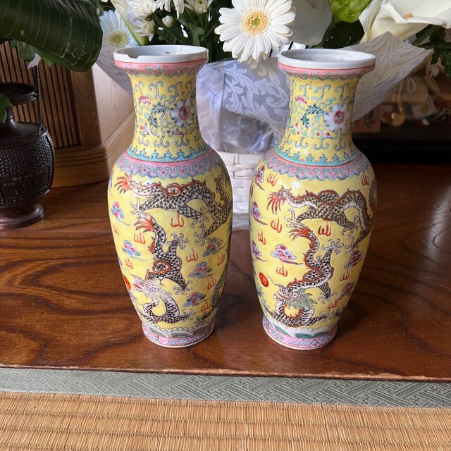 中国　アンティーク　花瓶 エンタメ/ホビーの美術品/アンティーク(陶芸)の商品写真