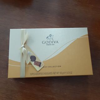 GODIVA　ゴールドコレクション15粒入り(菓子/デザート)