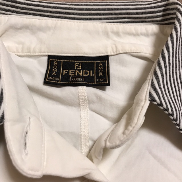 FENDI(フェンディ)のフェンディ　半袖 レディースのトップス(シャツ/ブラウス(半袖/袖なし))の商品写真