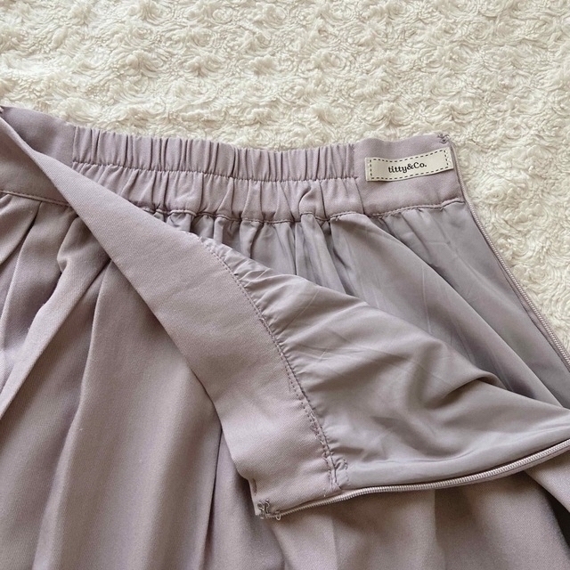 titty&co(ティティアンドコー)のティティアンドコー フレア スカート ピンク 春服 dazzlin snidel レディースのスカート(ひざ丈スカート)の商品写真
