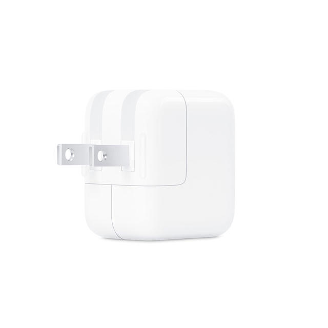 Apple(アップル)の新品•未開封 Apple 12W AC アダプター 充電器 スマホ/家電/カメラのスマートフォン/携帯電話(バッテリー/充電器)の商品写真