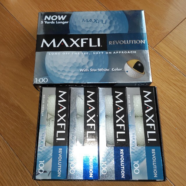 ゴルフボール　MAXFLI  REVOLUTION