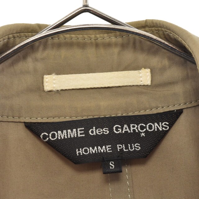 COMME des GARCONS HOMME PLUS(コムデギャルソンオムプリュス)のCOMME des GARCONS HOMME PLUS コムデギャルソンオムプリュス 08SS トレンチロングコート ベージュ PA-C012 レディースのジャケット/アウター(トレンチコート)の商品写真