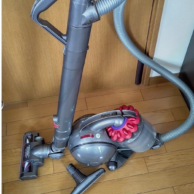 dyson  DC36 タービンヘッド レッドカラー  ジャンク品