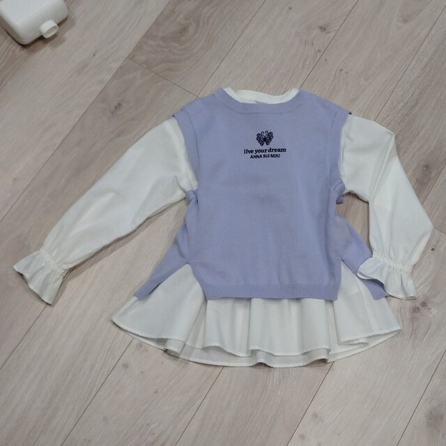 美品 アナスイミニ ニットベストとブラウスのアンサンブル キッズ/ベビー/マタニティのキッズ服女の子用(90cm~)(Tシャツ/カットソー)の商品写真