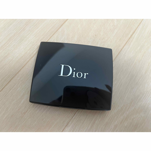 Dior(ディオール)のディオールスキン ルージュ ブラッシュ 250 コスメ/美容のベースメイク/化粧品(チーク)の商品写真