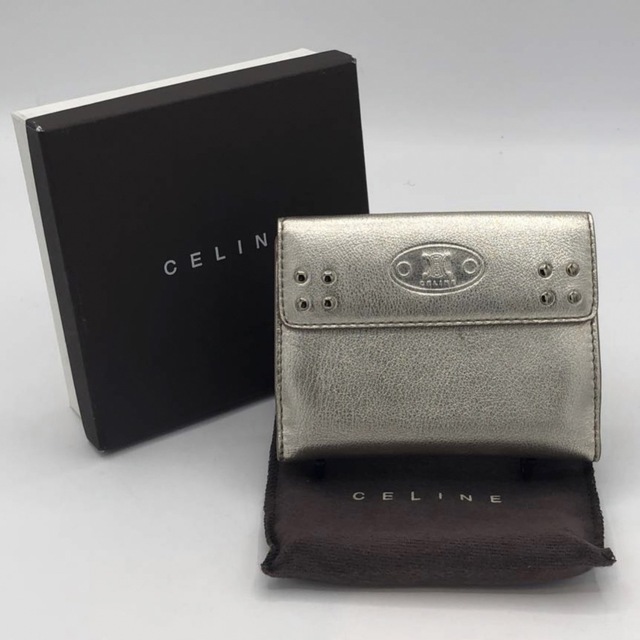 レディース未使用品 CELINE セリーヌ レザー  二つ折り財布 ゴールドカラー