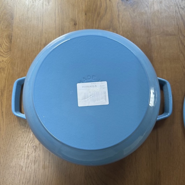 STAUB - 新品 ラスト1点staub ストウブ フルールドリス ココット