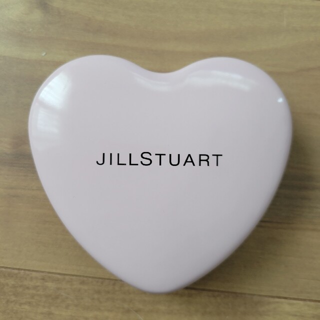 JILLSTUART(ジルスチュアート)のジルスチュアート　グロスセット　新品未使用 コスメ/美容のベースメイク/化粧品(リップグロス)の商品写真