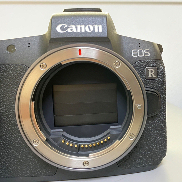 Canon(キヤノン)のYuKi様専用　CANON EOS R ボディ スマホ/家電/カメラのカメラ(ミラーレス一眼)の商品写真