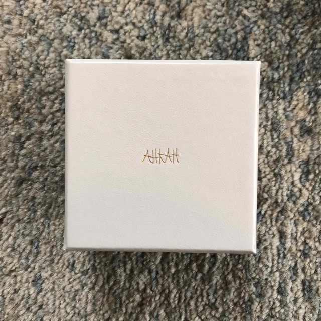 AHKAH(アーカー)のAHKAH箱 レディースのバッグ(ショップ袋)の商品写真