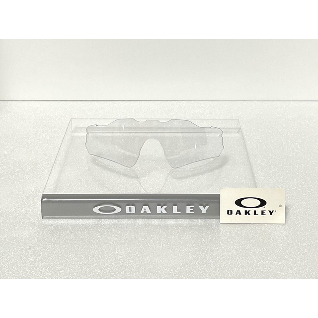 Oakley(オークリー)の【最終値下げ】OAKLEY サングラス EV 純正 レンズ クリアレンズ ② メンズのファッション小物(サングラス/メガネ)の商品写真