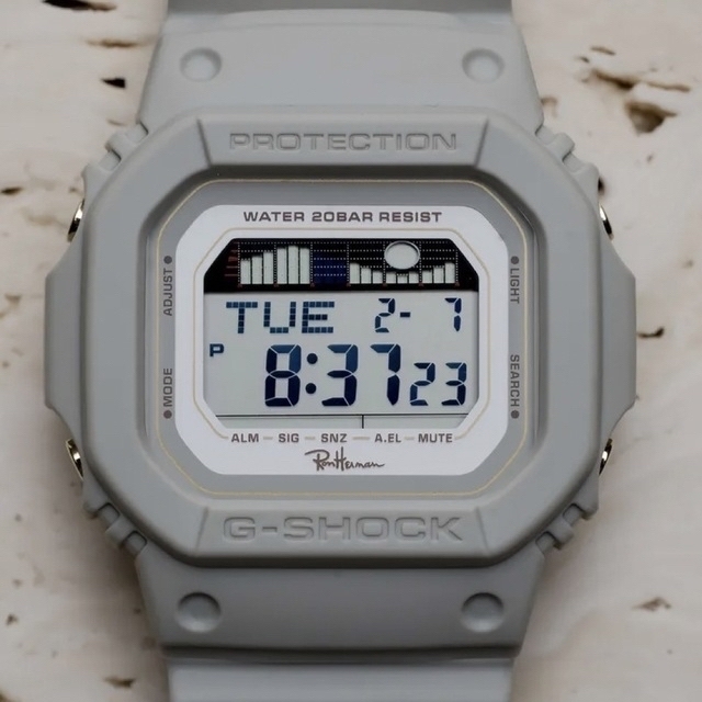 Ron Herman(ロンハーマン)のロンハーマン ’23別注 G-SHOCK GLX-5600  新品未使用・完売品 メンズの時計(腕時計(デジタル))の商品写真