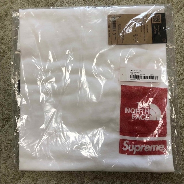 Supreme(シュプリーム)のSupreme x The North Face Pocket Tee L メンズのトップス(Tシャツ/カットソー(半袖/袖なし))の商品写真