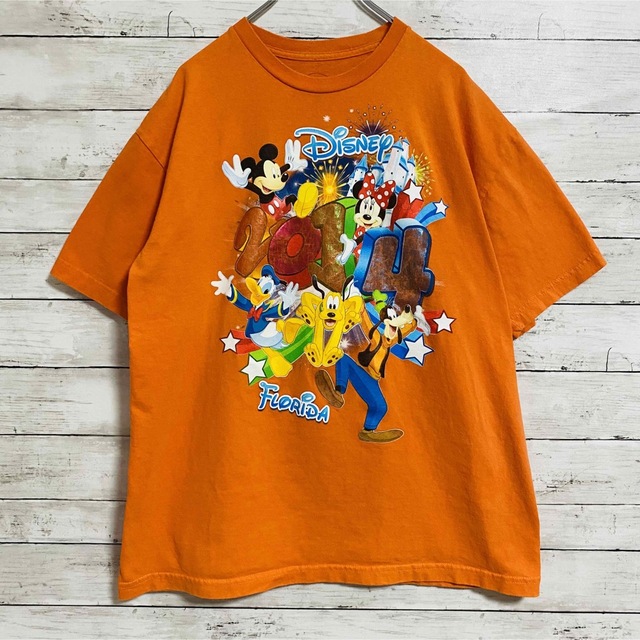 【入手困難】Disney Tシャツ　XLサイズ　ゆったり　キャラクター　一点物